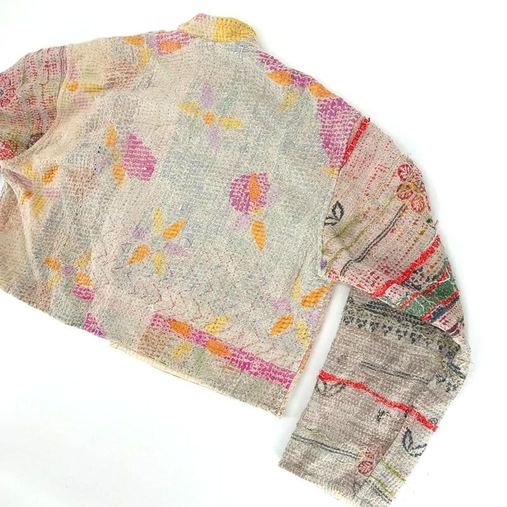 Reversible Kantha Quilted Patchwork Cropped Jacket Handmade Boho Wearable Art - Picture 14 of 14